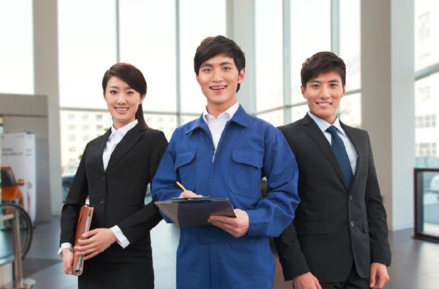 二手車全方位服務(wù)《華安名車匯》