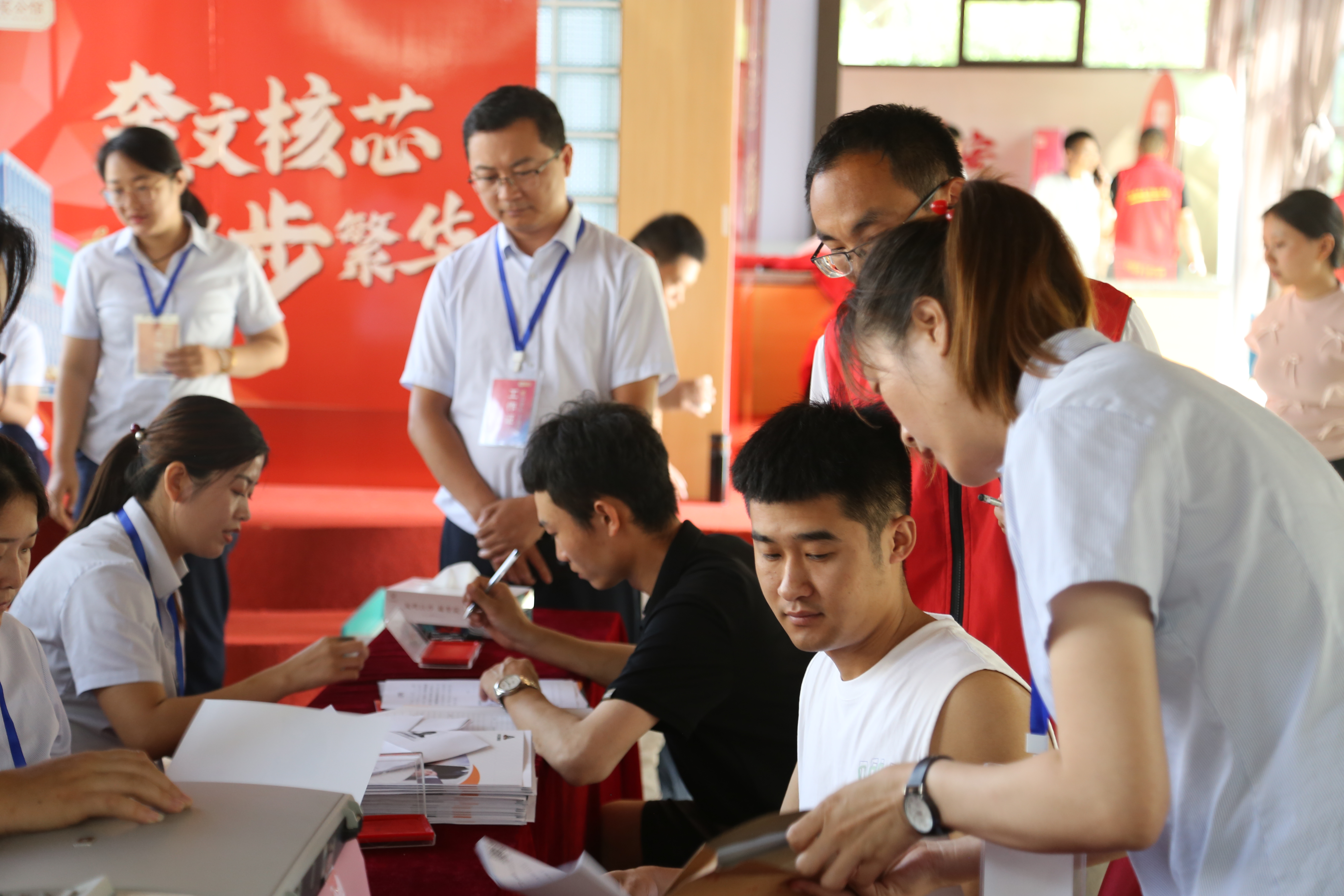 華安紫宸公館交付活動(dòng)圓滿收官！